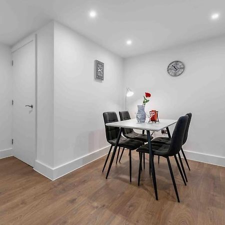 Holiday Home Sleep 8 Central London 9Elms Londres Exterior foto