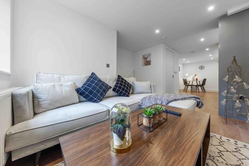 Holiday Home Sleep 8 Central London 9Elms Londres Exterior foto