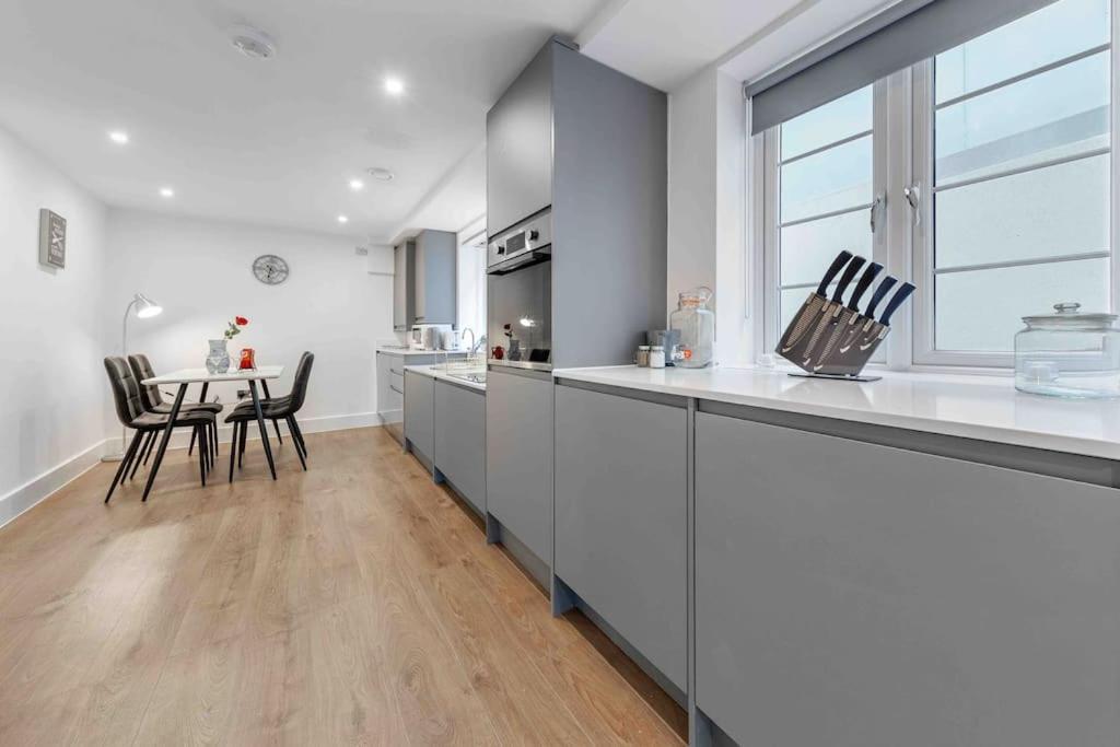 Holiday Home Sleep 8 Central London 9Elms Londres Exterior foto