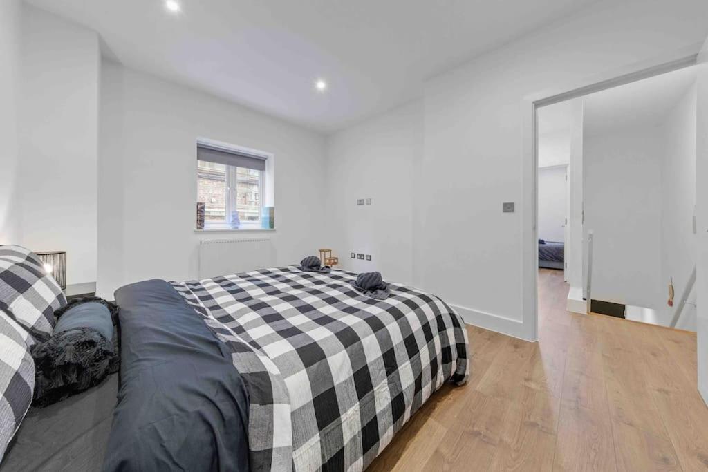 Holiday Home Sleep 8 Central London 9Elms Londres Exterior foto
